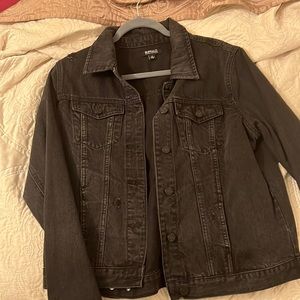 Black denim jacket, brand is buffalo David bitton size medium